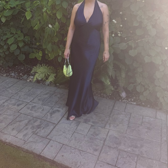 New Reformation Daniela Silk Dress - Picture 5 of 5